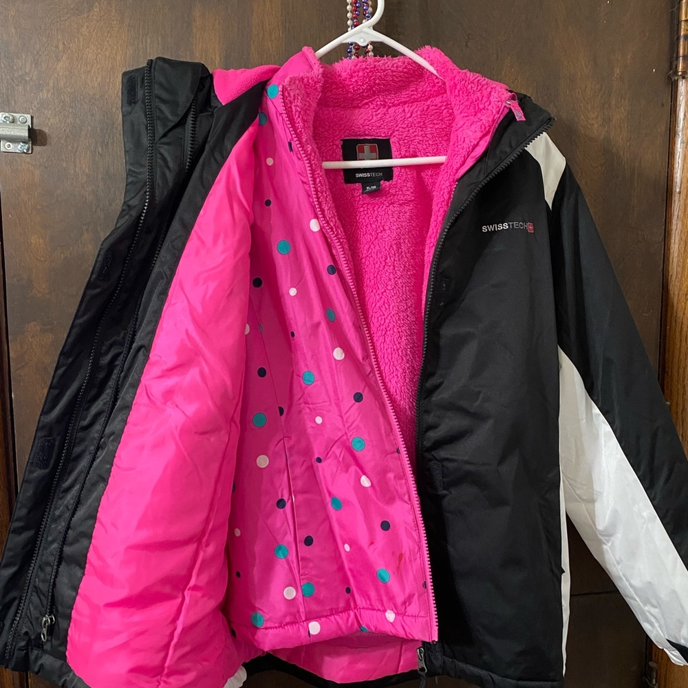 Swisstech girls jacket size xl/xg (14-16) with removable lining